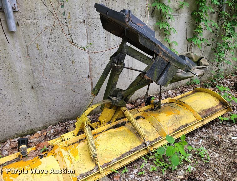 image for item HM9876 10'W skid steer snow plow