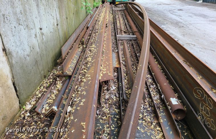 image for item HM9969 Building materials