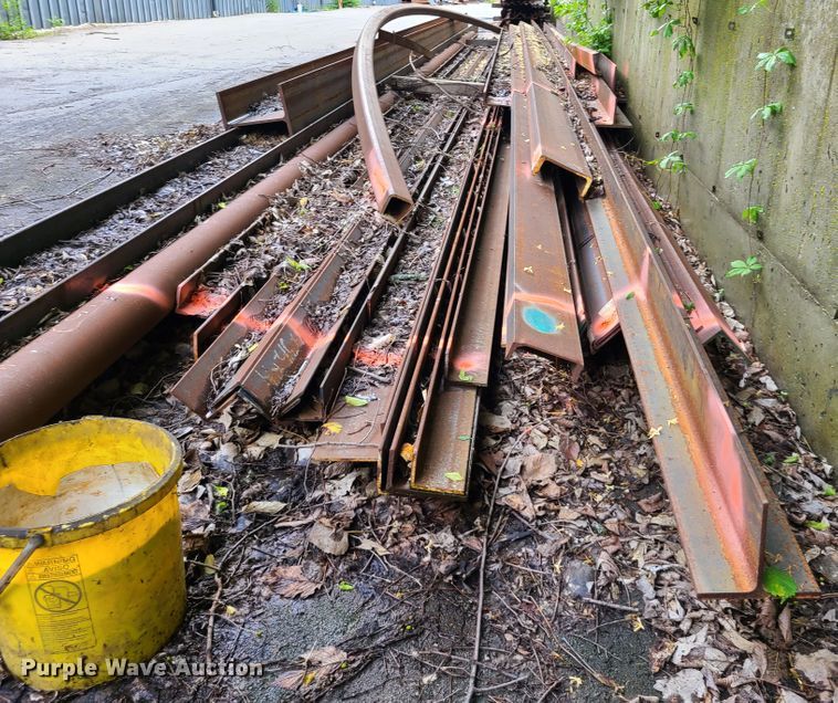 image for item HM9969 Building materials