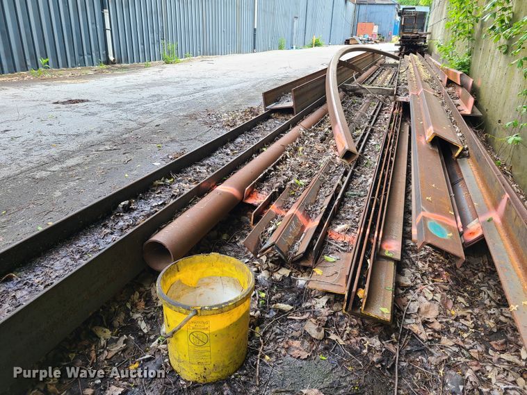 image for item HM9969 Building materials