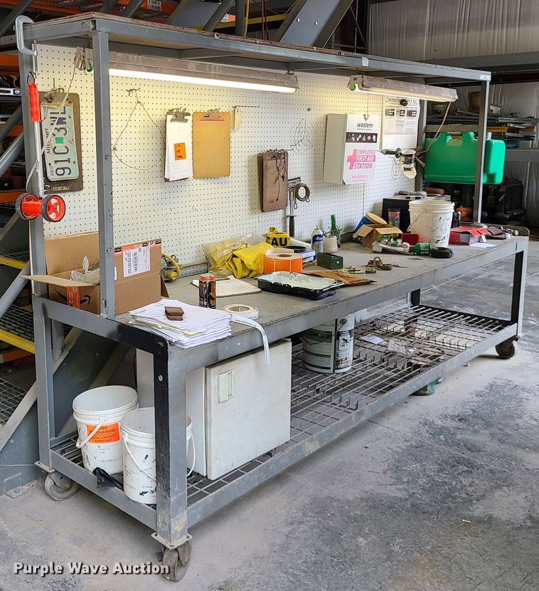 image for item IQ9135 Work bench