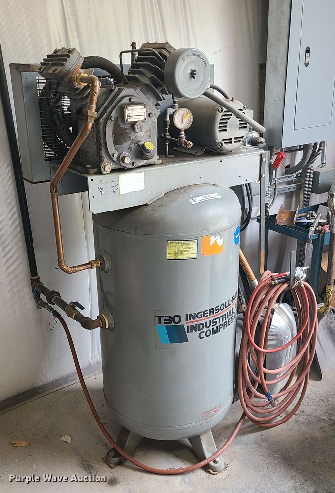 image for item IQ9136 Ingersoll Rand T30 air compressor