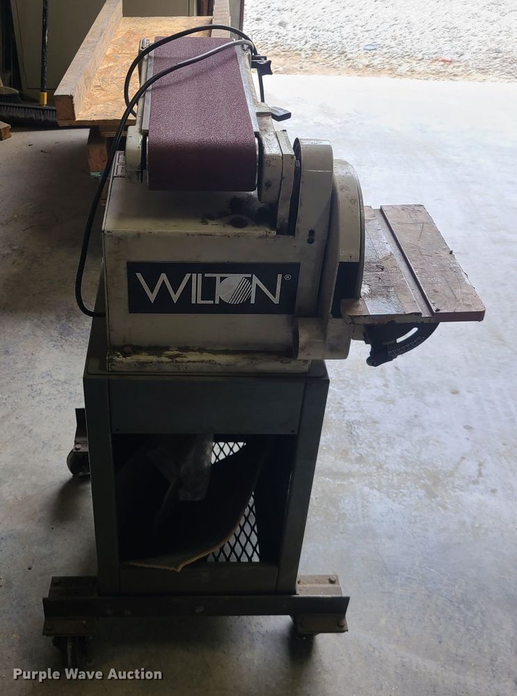 image for item IQ9137 Wilton 4210 sander