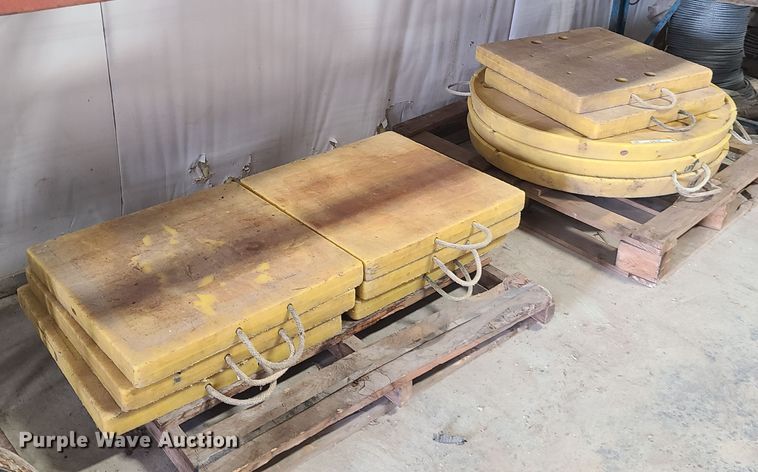 image for item IQ9139 (11) poly crane pads