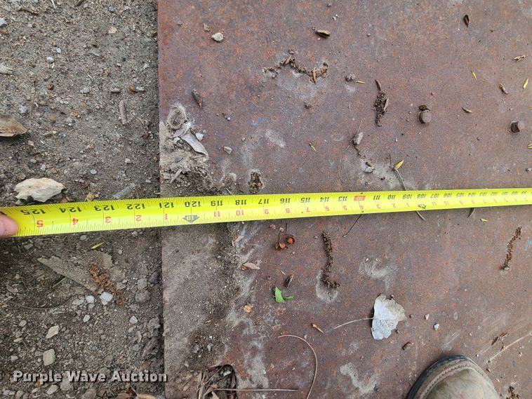 image for item IQ9149 (2) steel street plates