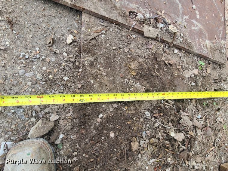 image for item IQ9149 (2) steel street plates