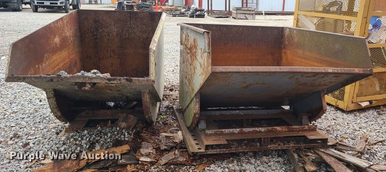 image for item IQ9155 (2) dumpsters