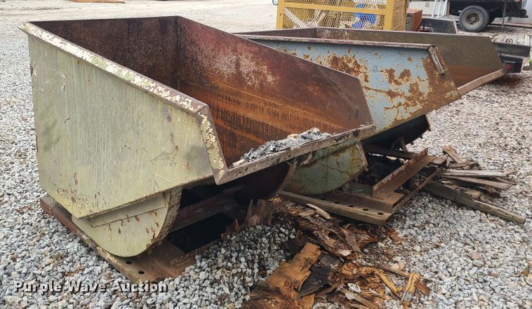 image for item IQ9155 (2) dumpsters