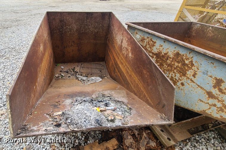 image for item IQ9155 (2) dumpsters