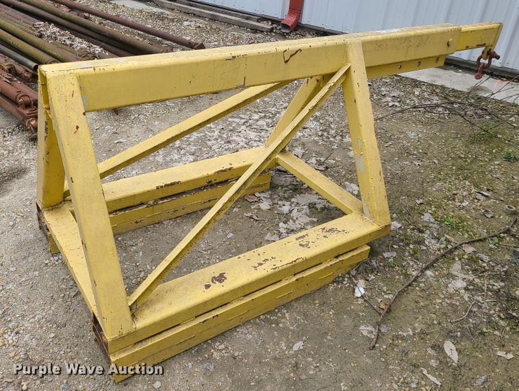 image for item IQ9156 Forklift extendable boom