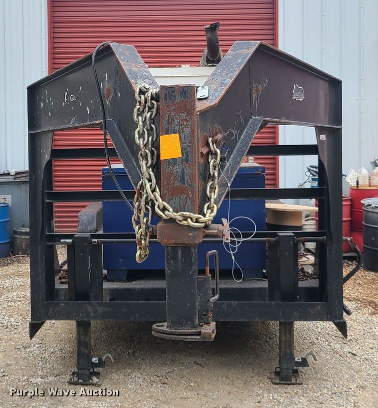 image for item IQ9177 L & L Trailer Manufacturing  equipment trailer