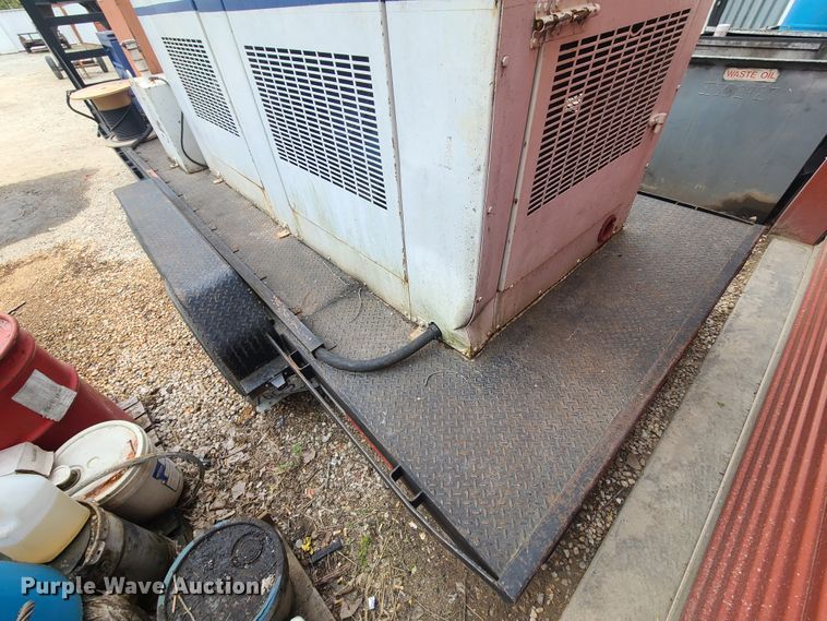 image for item IQ9177 L & L Trailer Manufacturing  equipment trailer