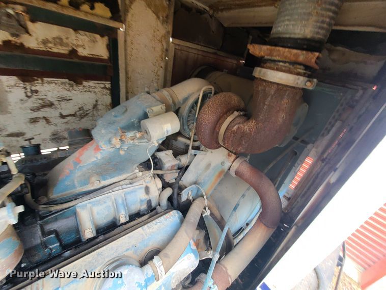 image for item IQ9177 L & L Trailer Manufacturing  equipment trailer