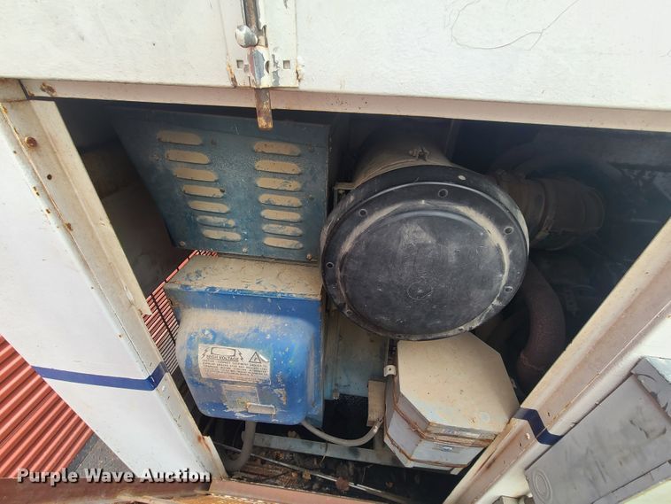 image for item IQ9177 L & L Trailer Manufacturing  equipment trailer