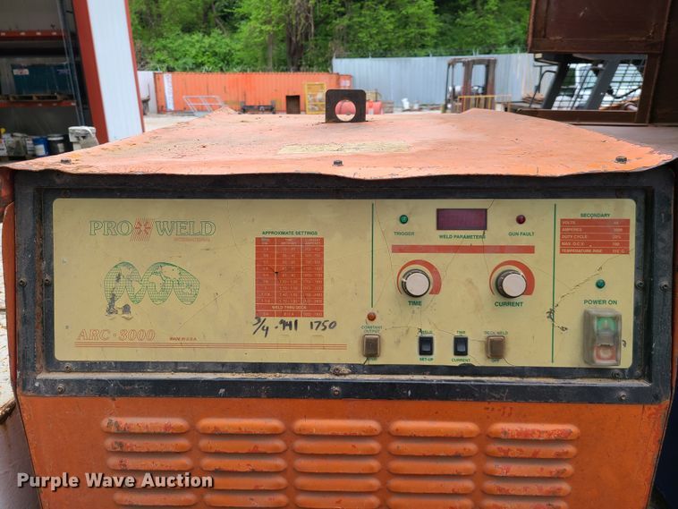 image for item IQ9177 L & L Trailer Manufacturing  equipment trailer