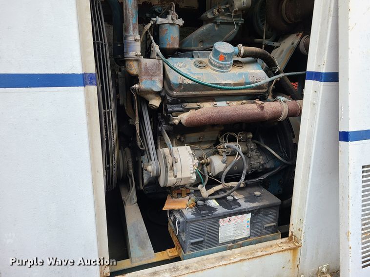 image for item IQ9177 L & L Trailer Manufacturing  equipment trailer