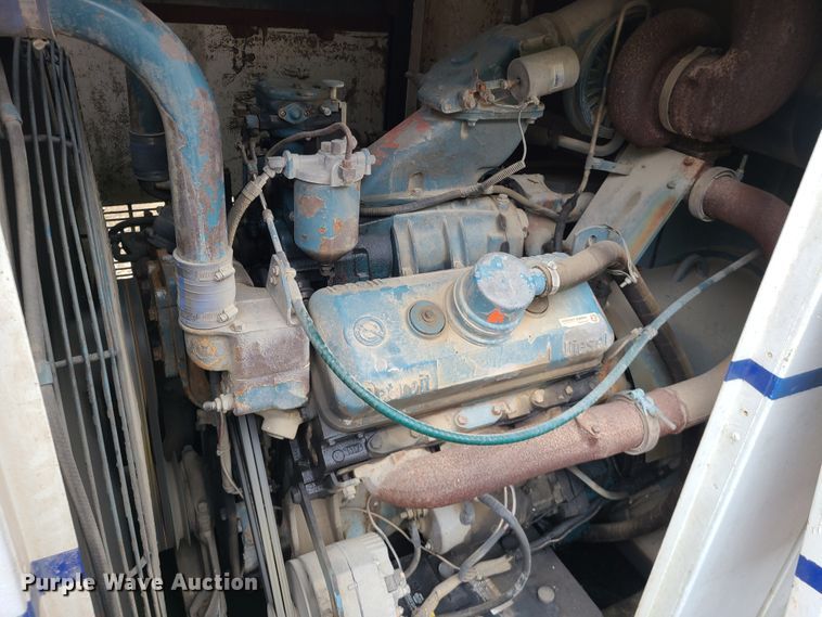 image for item IQ9177 L & L Trailer Manufacturing  equipment trailer