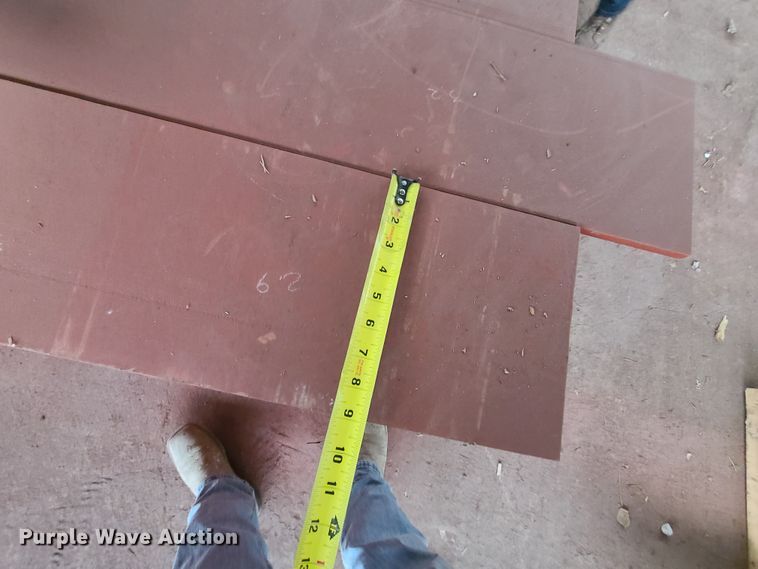 image for item IQ9179 (3) I-beams