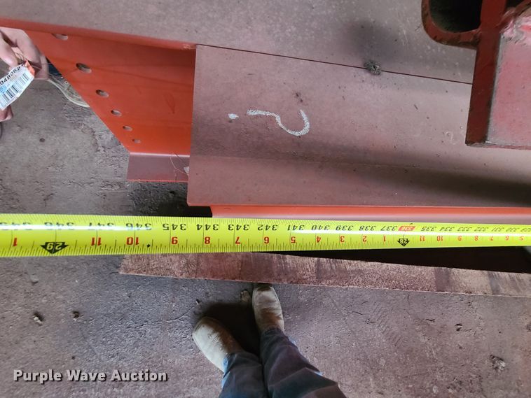 image for item IQ9179 (3) I-beams