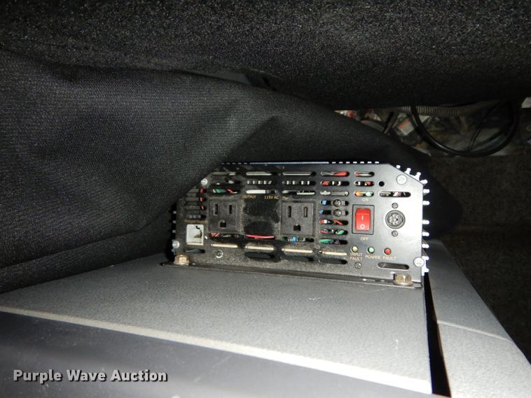 image for item DC2087 2016 Peterbilt 579  semi truck