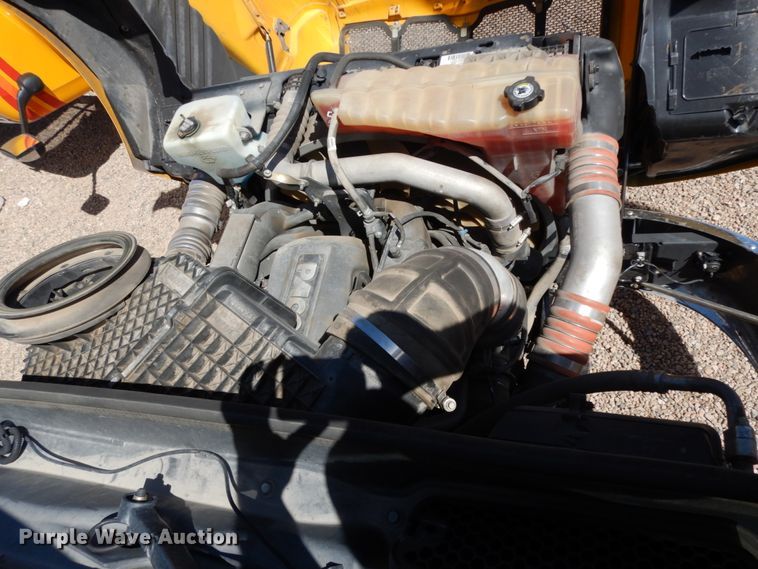 image for item DC2087 2016 Peterbilt 579  semi truck