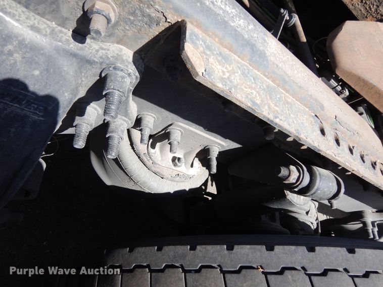 image for item DC2088 2016 Freightliner Cascadia 125  semi truck