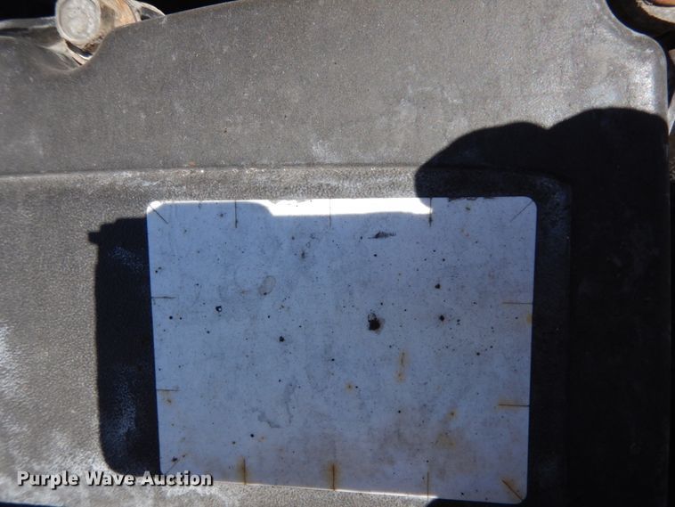 image for item DC2088 2016 Freightliner Cascadia 125  semi truck