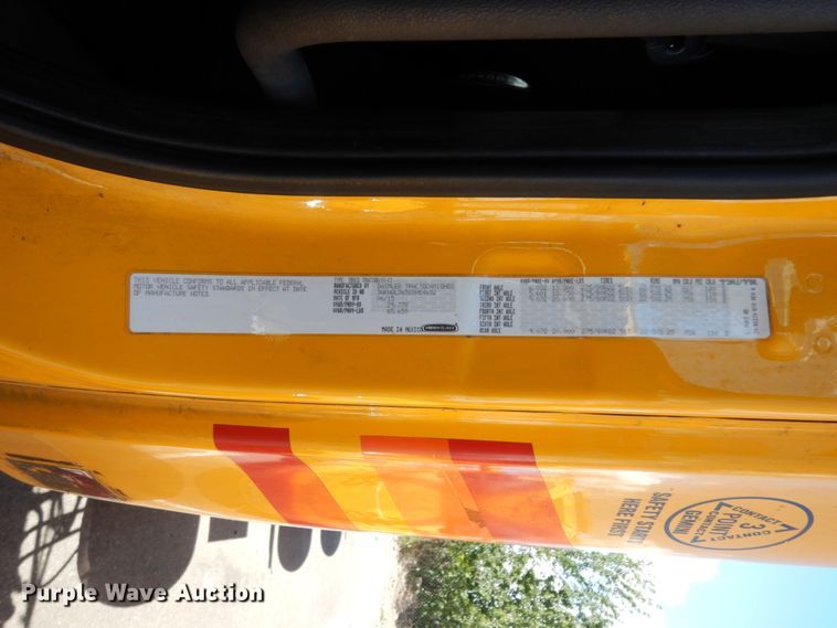 image for item DC2088 2016 Freightliner Cascadia 125  semi truck