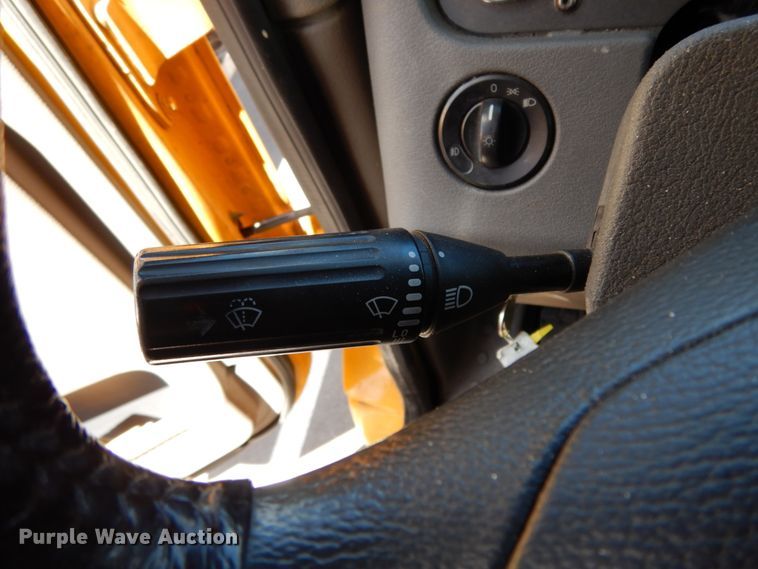 image for item DC2089 2018 Freightliner Cascadia 125  semi truck