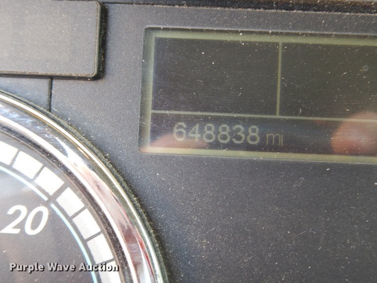 image for item DC2089 2018 Freightliner Cascadia 125  semi truck