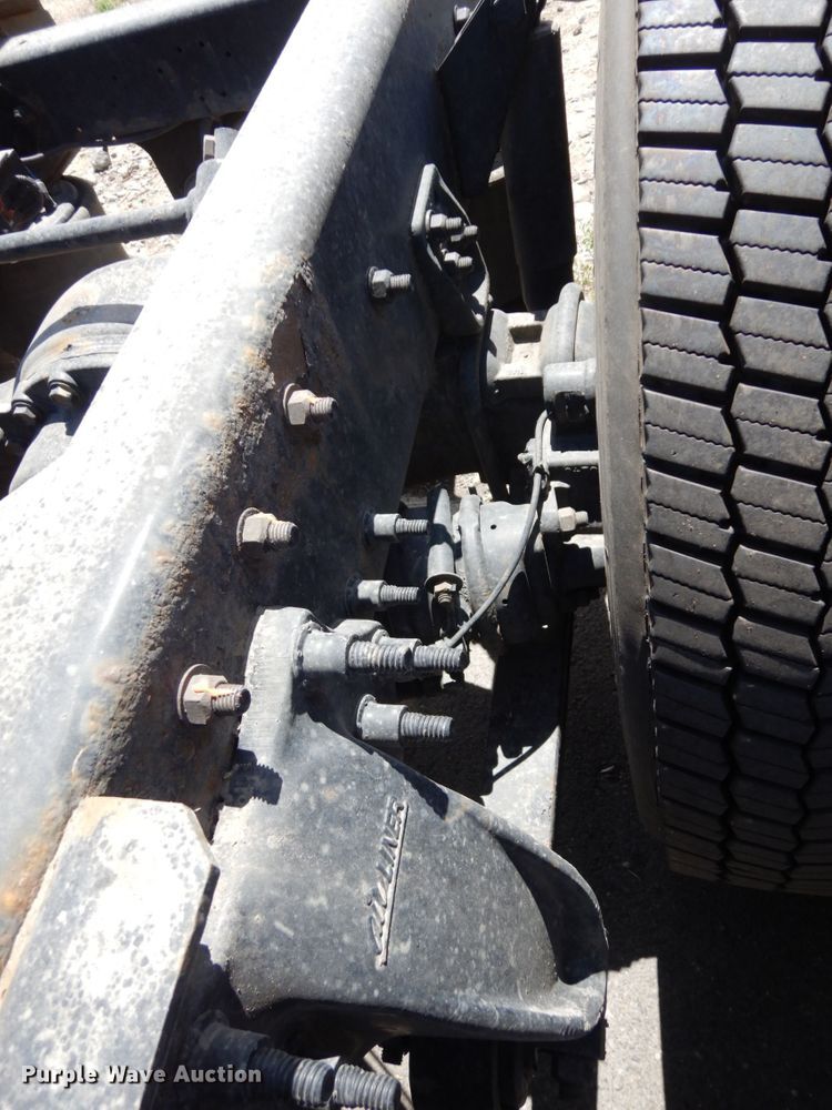 image for item DC2089 2018 Freightliner Cascadia 125  semi truck