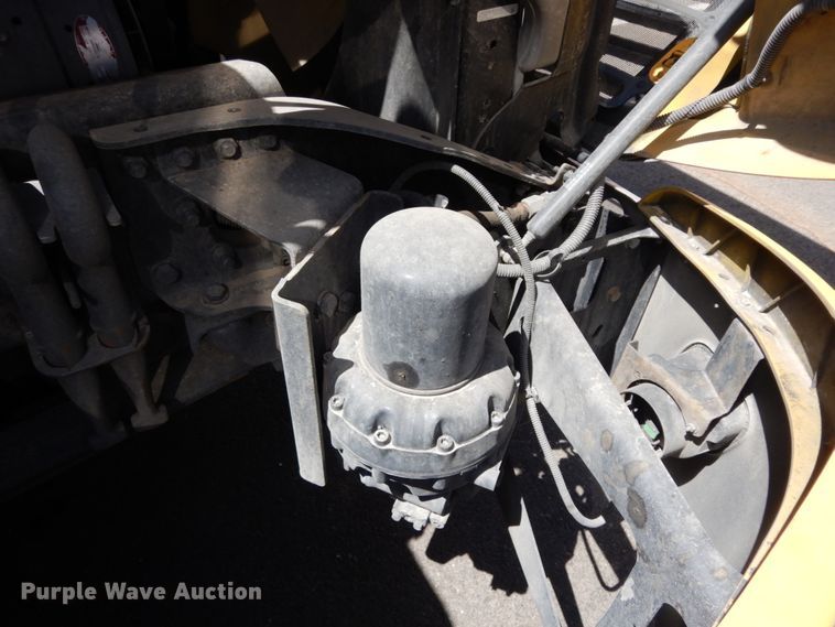 image for item DC2089 2018 Freightliner Cascadia 125  semi truck