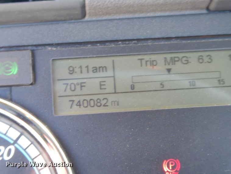 image for item DC2090 2018 Freightliner Cascadia 125  semi truck