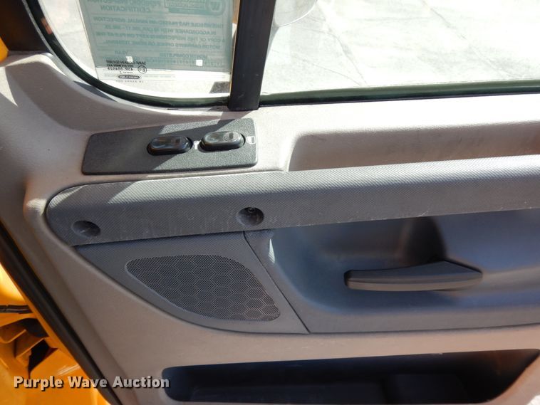 image for item DC2090 2018 Freightliner Cascadia 125  semi truck