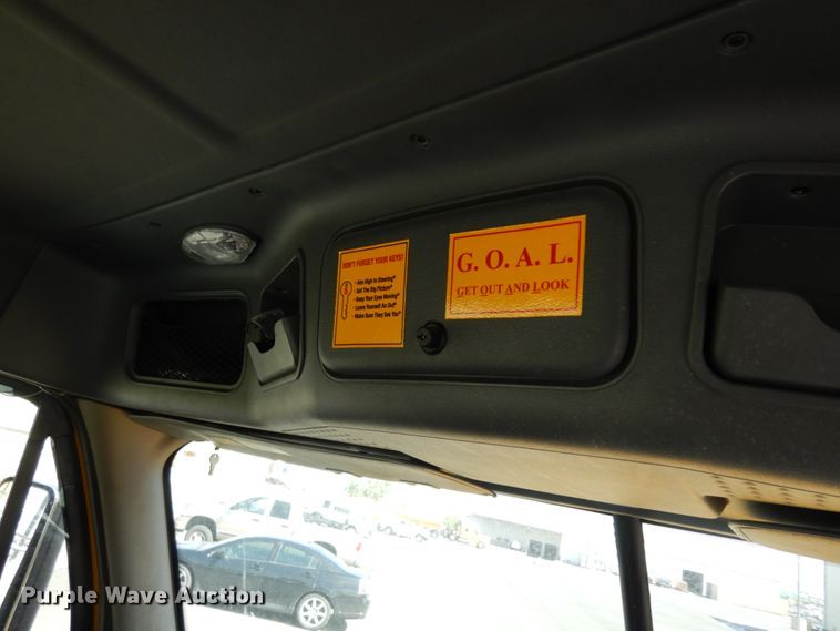 image for item DC2090 2018 Freightliner Cascadia 125  semi truck