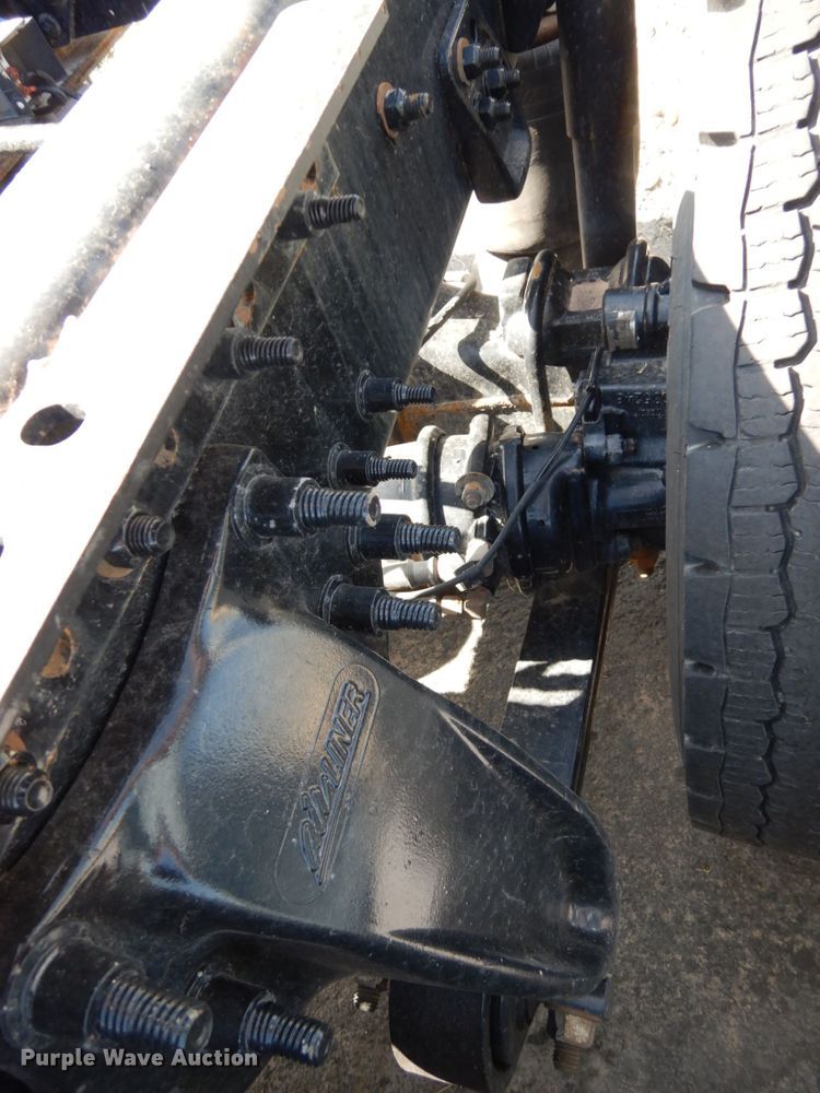 image for item DC2090 2018 Freightliner Cascadia 125  semi truck