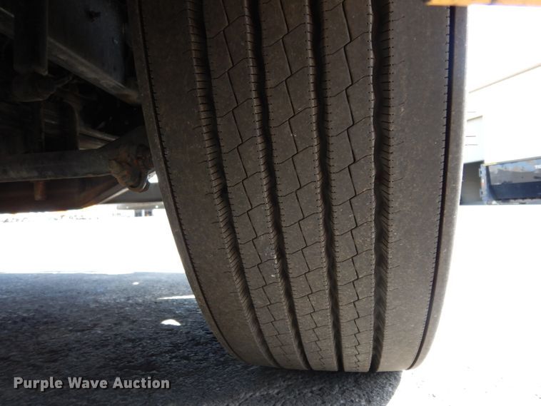 image for item DC2090 2018 Freightliner Cascadia 125  semi truck