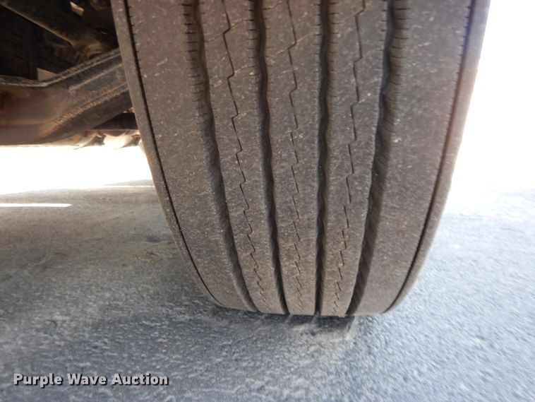 image for item DC2090 2018 Freightliner Cascadia 125  semi truck