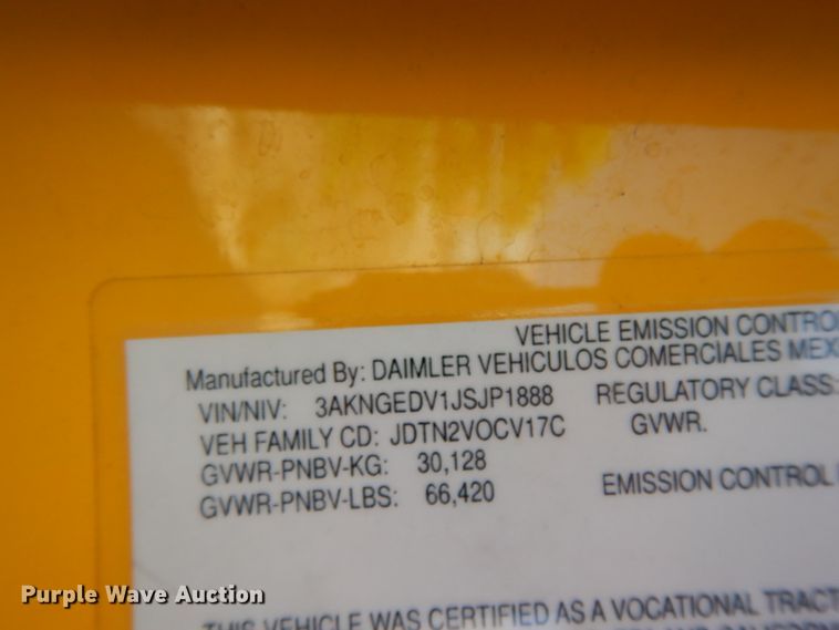 image for item DC2090 2018 Freightliner Cascadia 125  semi truck