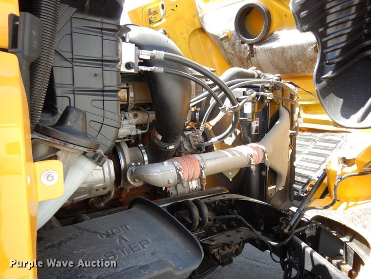 image for item DC2091 2016 Freightliner Cascadia 125  semi truck