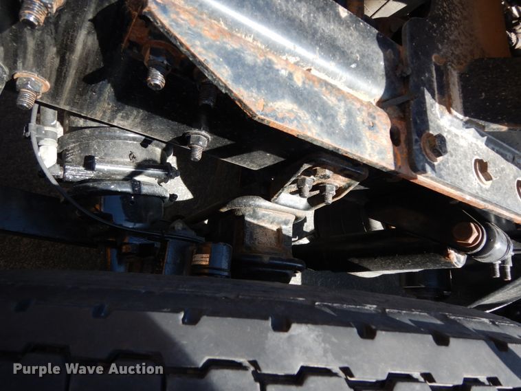 image for item DC2091 2016 Freightliner Cascadia 125  semi truck