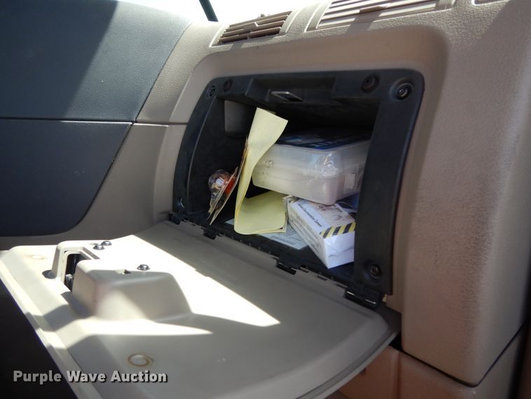 image for item DC2092 2018 Freightliner Cascadia 125  semi truck