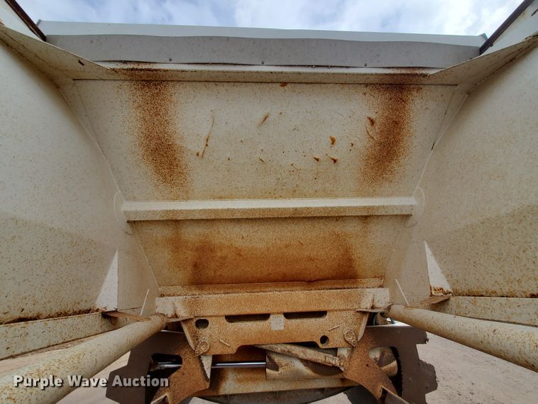 image for item DI4801 2003 Midland MG40TC2000  bottom dump trailer