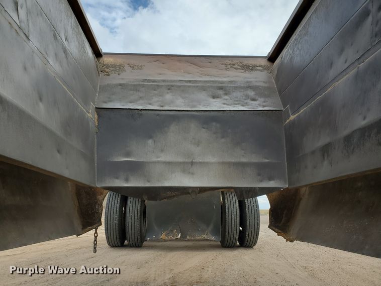 image for item DI4801 2003 Midland MG40TC2000  bottom dump trailer