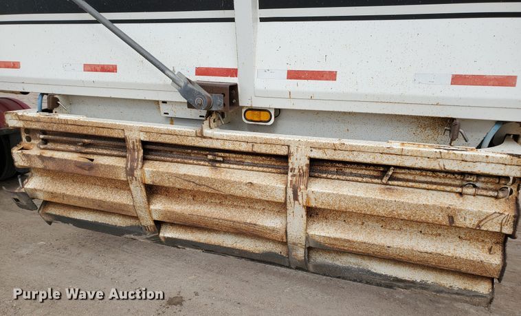 image for item DI4801 2003 Midland MG40TC2000  bottom dump trailer