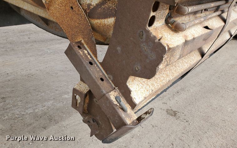 image for item DI4801 2003 Midland MG40TC2000  bottom dump trailer