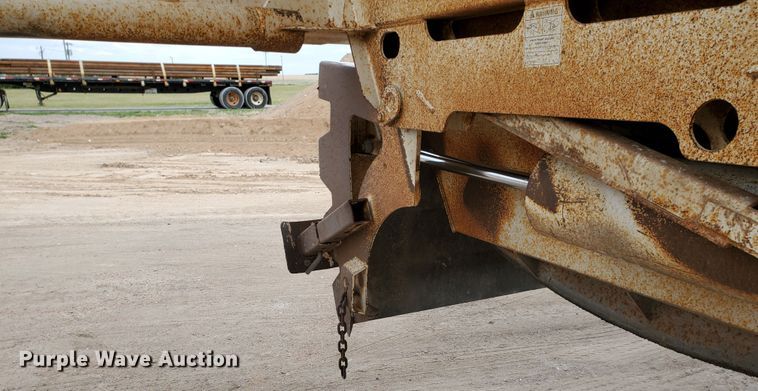 image for item DI4801 2003 Midland MG40TC2000  bottom dump trailer