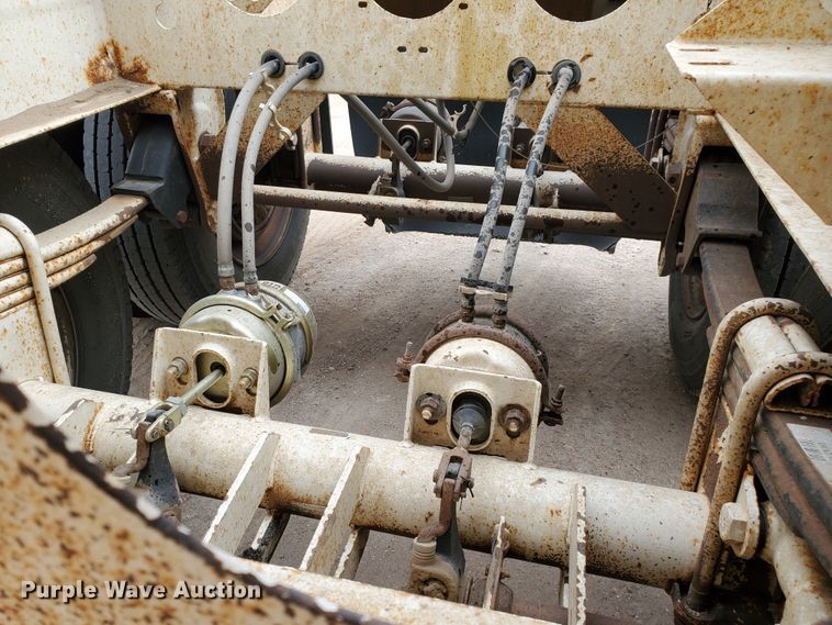 image for item DI4801 2003 Midland MG40TC2000  bottom dump trailer