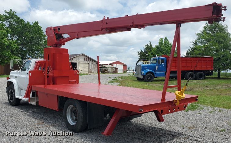 image for item DI5136 1981 Chevrolet C70  crane truck