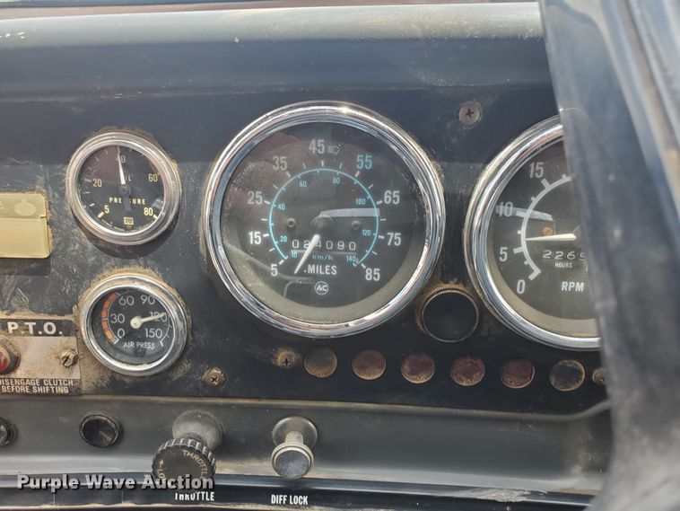 image for item DI5138 1984 GMC Brigadier  dump truck